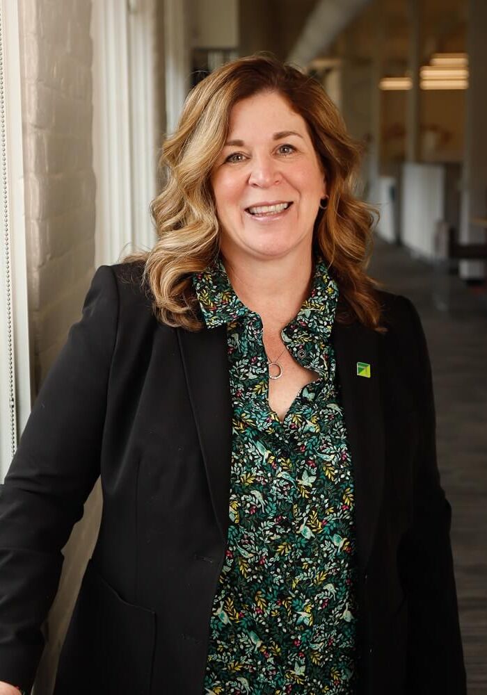 Regin, Shelley 2025 - sq